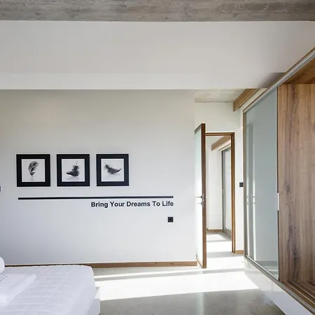 New Stylish Sea View Complex Domus Elia With Private Pool, 4km From Nearest Villa *