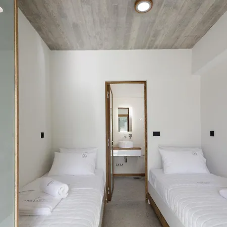 New Stylish Sea View Complex Domus Elia With Private Pool, 4km From Nearest Villa